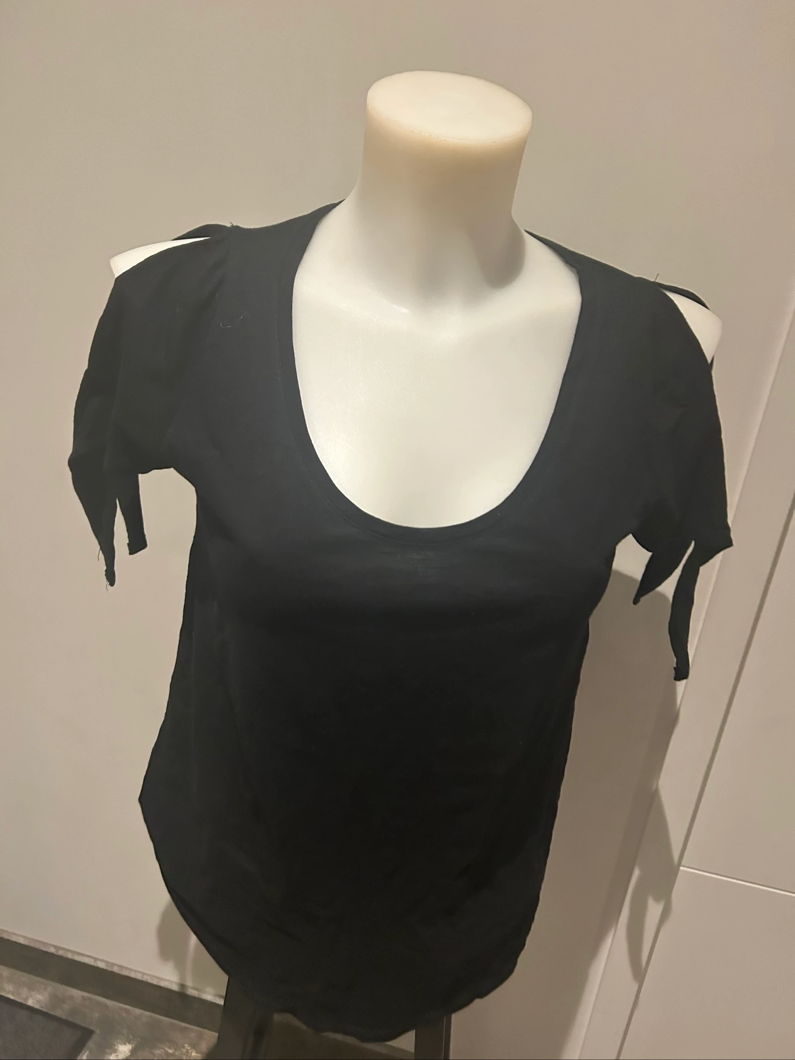 T-shirt manche ouverte  – photo 2